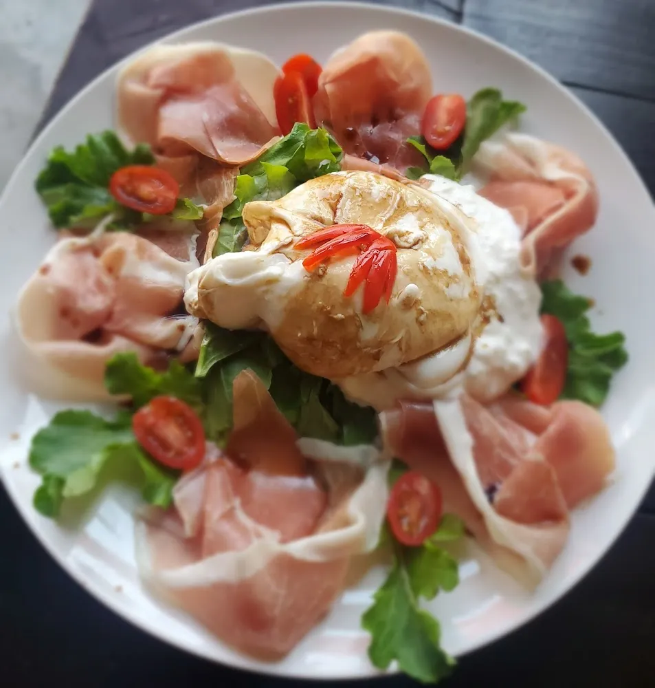 Burrata Salad